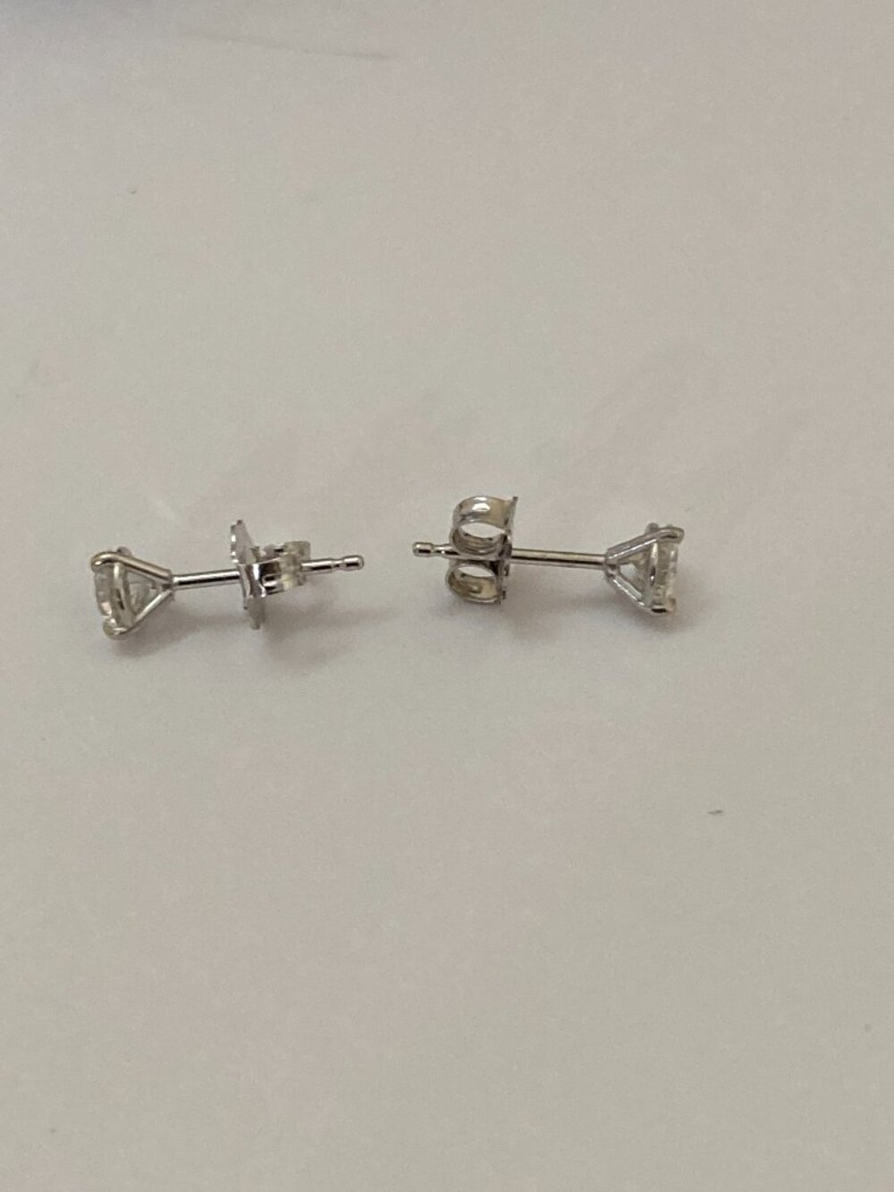 14K White Gold Diamond Stud Earrings Martini Settting .50 CTW Natural - Picture 6 of 7